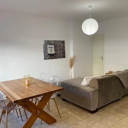 T2 Cosy Avec Espace Exterieur Apartment Lézignan-Corbières